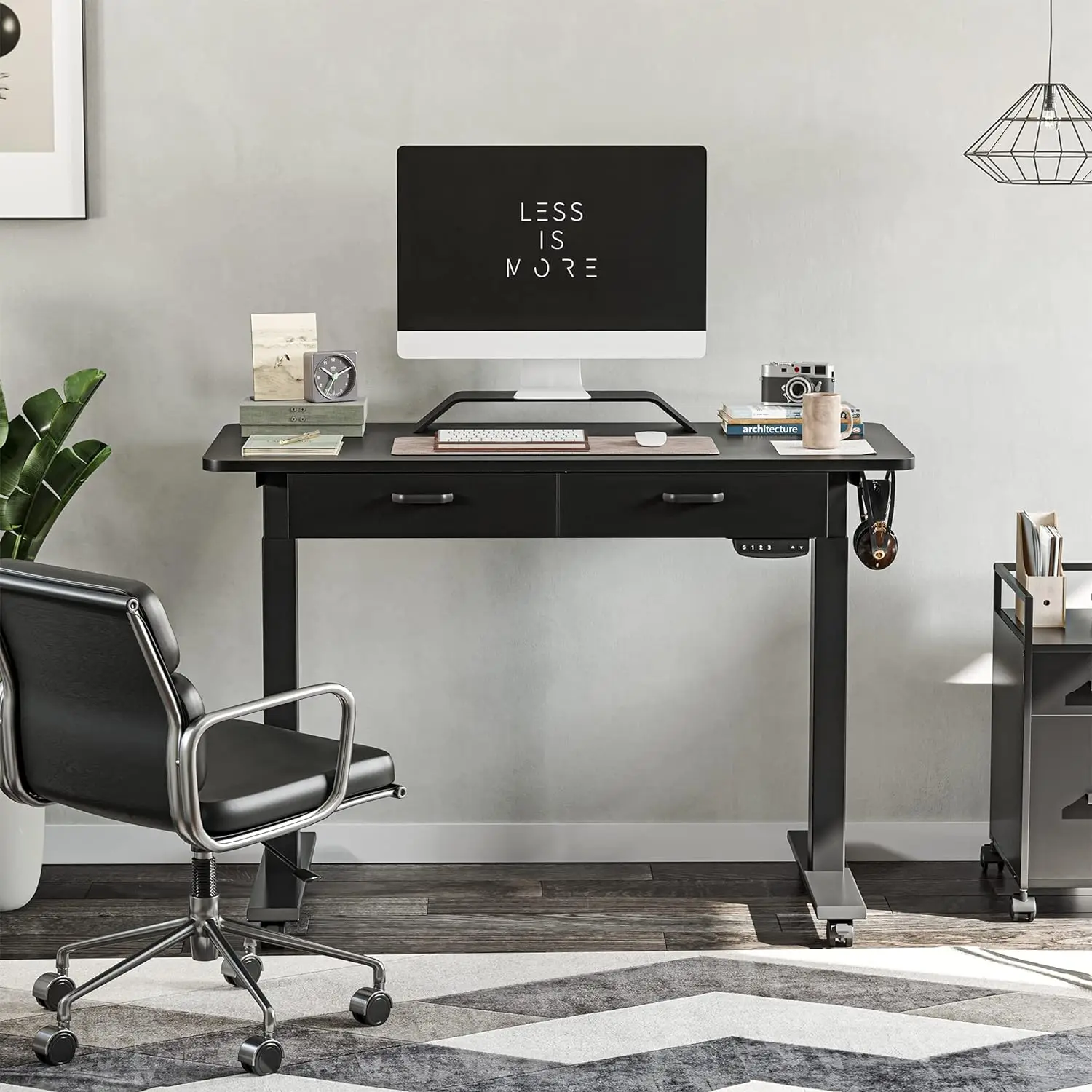 Електрически бюро с регулируема височина и двойно чекмедже, 48 x 24 инча, Домашен офис маса с плот за свързване