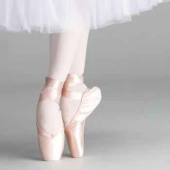 2023 Балерина, танцови обувки за жени и момичета, заточени сатен въжета, силиконова защитно покритие върху плоска подметка