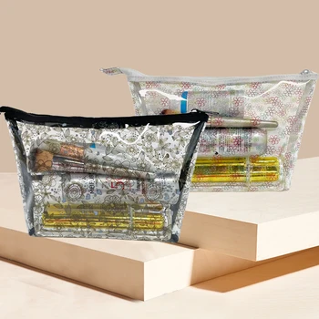 Пътна косметичка Водоустойчив преносими, козметични чанти с цип Дамски портмонета молив случай за съхранение на тоалетни принадлежности Чанта за пране с закачалка